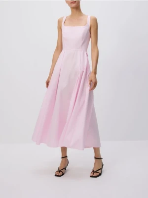 Reserved - Bawełniana sukienka midi - różowy