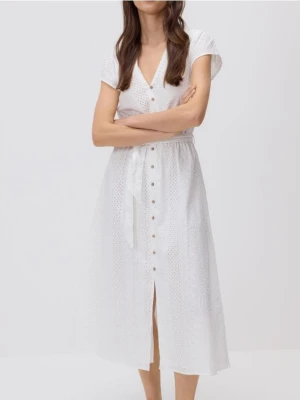 Reserved - Bawełniana sukienka midi z paskiem - biały