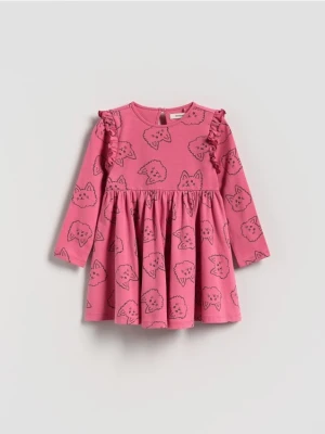 Reserved - Bawełniana sukienka z nadrukiem - różowy