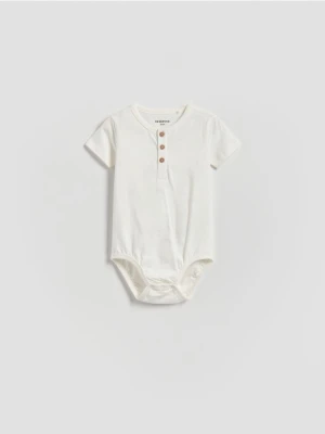 Reserved - Bawełniane body - złamana biel