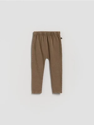 Reserved - Bawełniane legginsy - brązowy