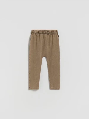 Reserved - Bawełniane legginsy - ciemnobrązowy