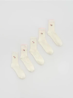 Reserved - Bawełniane skarpetki z haftem 5 pack - złamana biel