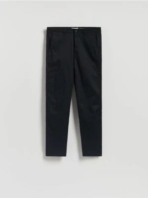Reserved - Bawełniane spodnie chino slim - czarny