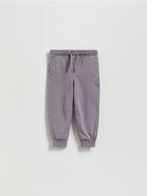 Reserved - Bawełniane spodnie jogger - fioletowy