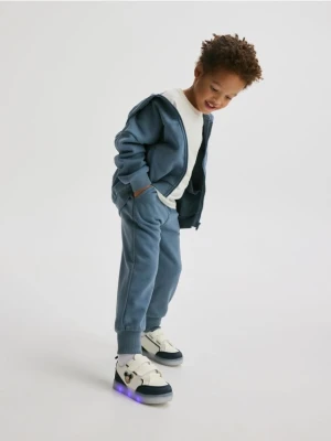 Reserved - Bawełniane spodnie jogger - granatowy