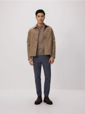 Reserved - Bawełniane spodnie jogger - granatowy