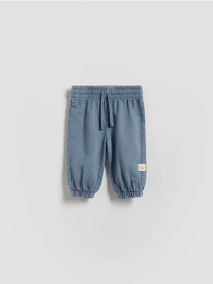 Reserved - Bawełniane spodnie - niebieski