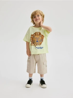 Reserved - Bawełniane szorty cargo - beżowy