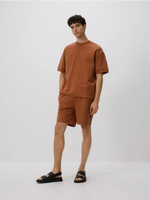 Reserved - Bawełniane szorty comfort - bordowy