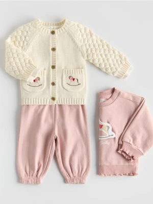 Reserved - Bawełniany kardigan z haftem - złamana biel