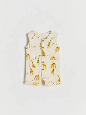 Reserved - Bawełniany kombinezon w żyrafy - kremowy
