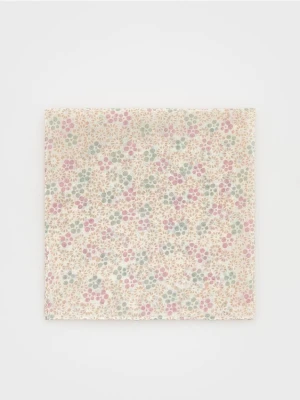 Reserved - Bawełniany komin ze wzorem - wielobarwny