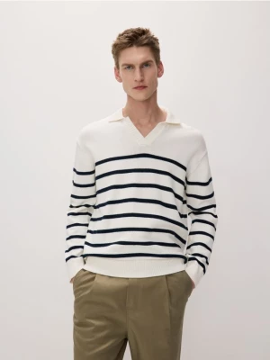 Reserved - Bawełniany sweter w paski - złamana biel