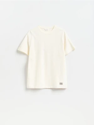 Reserved - Bawełniany t-shirt comfort - złamana biel