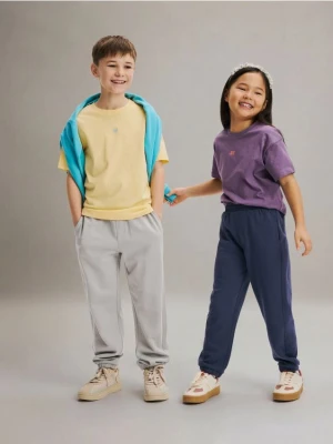 Reserved - Bawełniany t-shirt - fioletowy