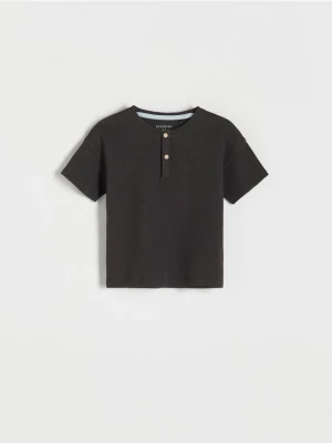 Reserved - Bawełniany t-shirt henley - ciemnoszary