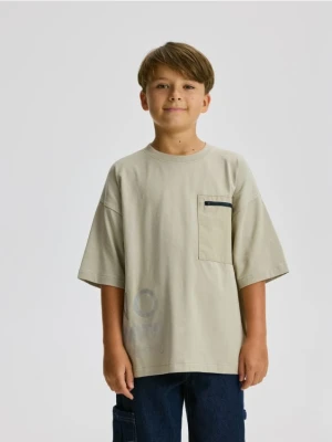 Reserved - Bawełniany t-shirt oversize - kremowy