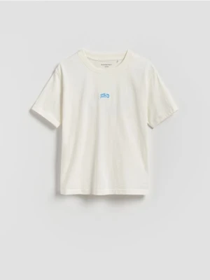 Reserved - Bawełniany t-shirt oversize - złamana biel