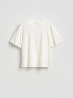 Reserved - Bawełniany t-shirt oversize - złamana biel