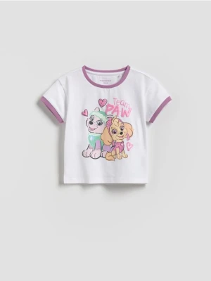 Reserved - Bawełniany t-shirt Psi Patrol - złamana biel