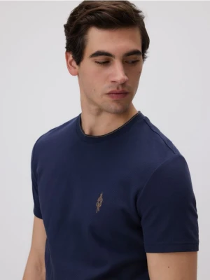 Reserved - Bawełniany t-shirt slim fit - granatowy