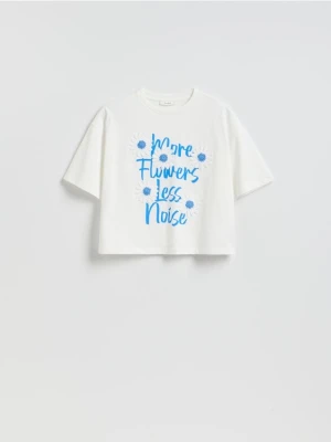 Reserved - Bawełniany t-shirt z aplikacją - biały