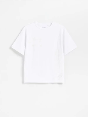 Reserved - Bawełniany t-shirt z aplikacją - złamana biel