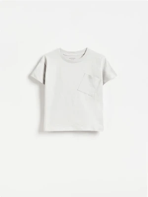 Reserved - Bawełniany t-shirt z kieszenią - jasnoszary