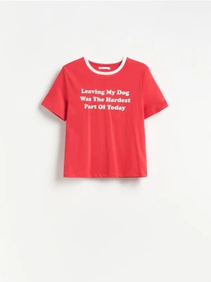Reserved - Bawełniany t-shirt z nadrukiem - czerwony