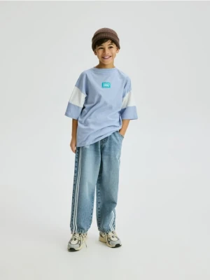 Reserved - Bawełniany t-shirt z nadrukiem - jasnoniebieski