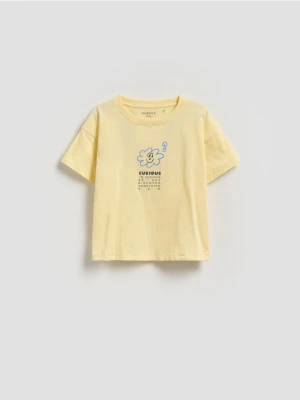 Reserved - Bawełniany t-shirt z nadrukiem - jasnożółty