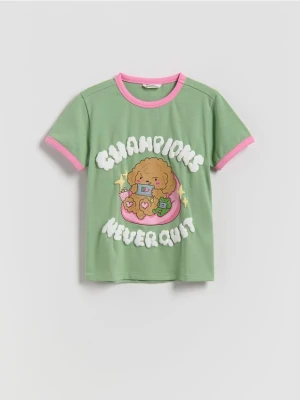 Reserved - Bawełniany t-shirt z nadrukiem - oliwkowy