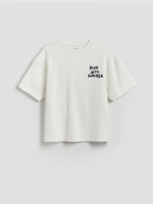 Reserved - Bawełniany t-shirt z nadrukiem - złamana biel