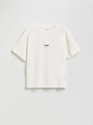 Reserved - Bawełniany t-shirt - złamana biel