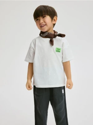 Reserved - Bawełniany t-shirt - złamana biel