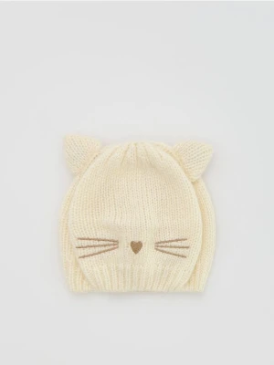 Reserved - Beret z haftowaną aplikacją - złamana biel