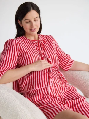 Reserved - Bermudy w paski - czerwony