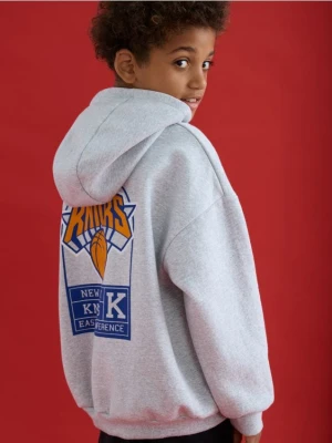 Reserved - Bluza New York Knicks NBA - jasnoszary