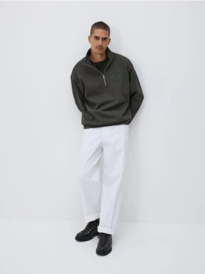 Reserved - Bluza z haftem - zielony