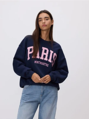 Reserved - Bluza z haftowanym napisem - granatowy