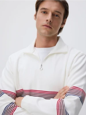 Reserved - Bluza z wysoką stójką - biały