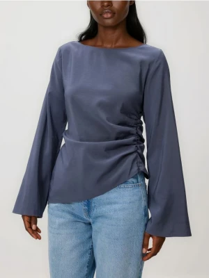 Reserved - Bluzka z asymetrycznym dołem - szary