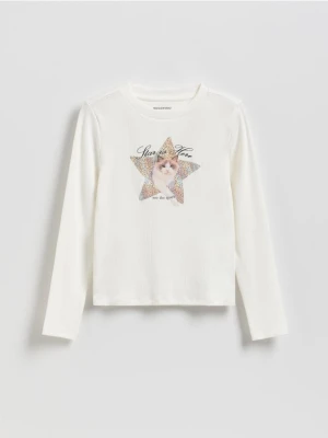 Reserved - Bluzka z błyszczącym nadrukiem - złamana biel