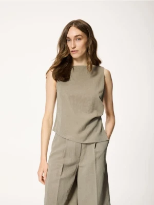 Reserved - Bluzka z lyocellem - warm olive
