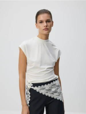 Zdjęcie produktu Reserved - Bluzka z marszczeniem - złamana biel