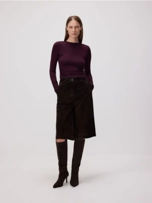 Reserved - Bluzka z poduszkami na ramionach - ciemnofioletowy