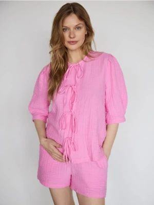 Reserved - Bluzka z wiązaniem - różowy