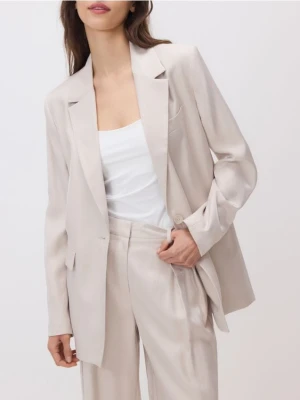 Reserved - Błyszcząca marynarka oversize - beżowy