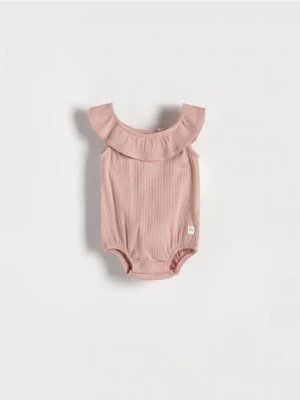 Reserved - Body z falbaną - różowy